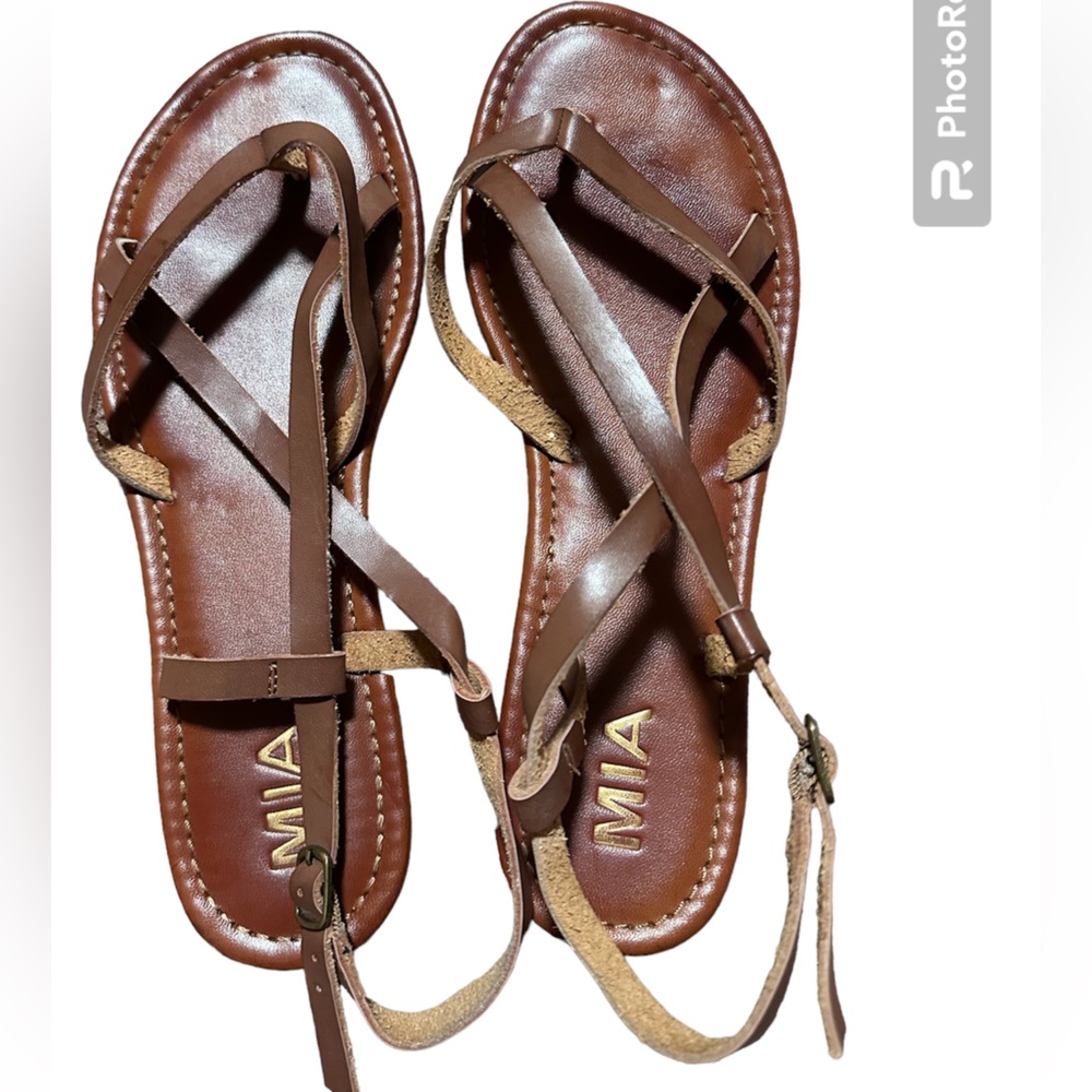 MIA brown strappy sandals